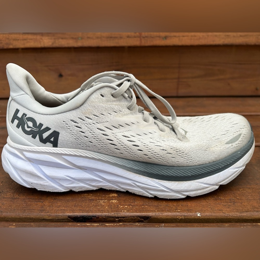 Hoka Clifton 8 Men’s size 9 Lunar Rock/Nimbus Cloud